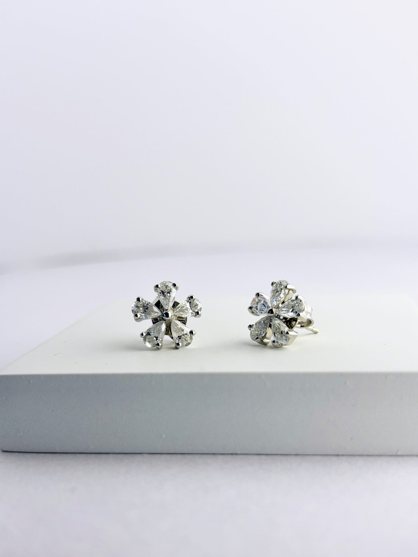 925 Silver flower Stud Earrings