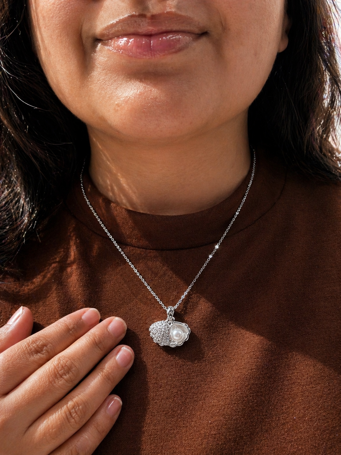 Silver Pearl Shell Necklace