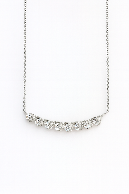 Moonlit Glow – Silver Moissanite Necklace