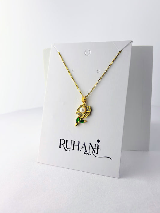 Floral Grace – Stainless Steel Necklace