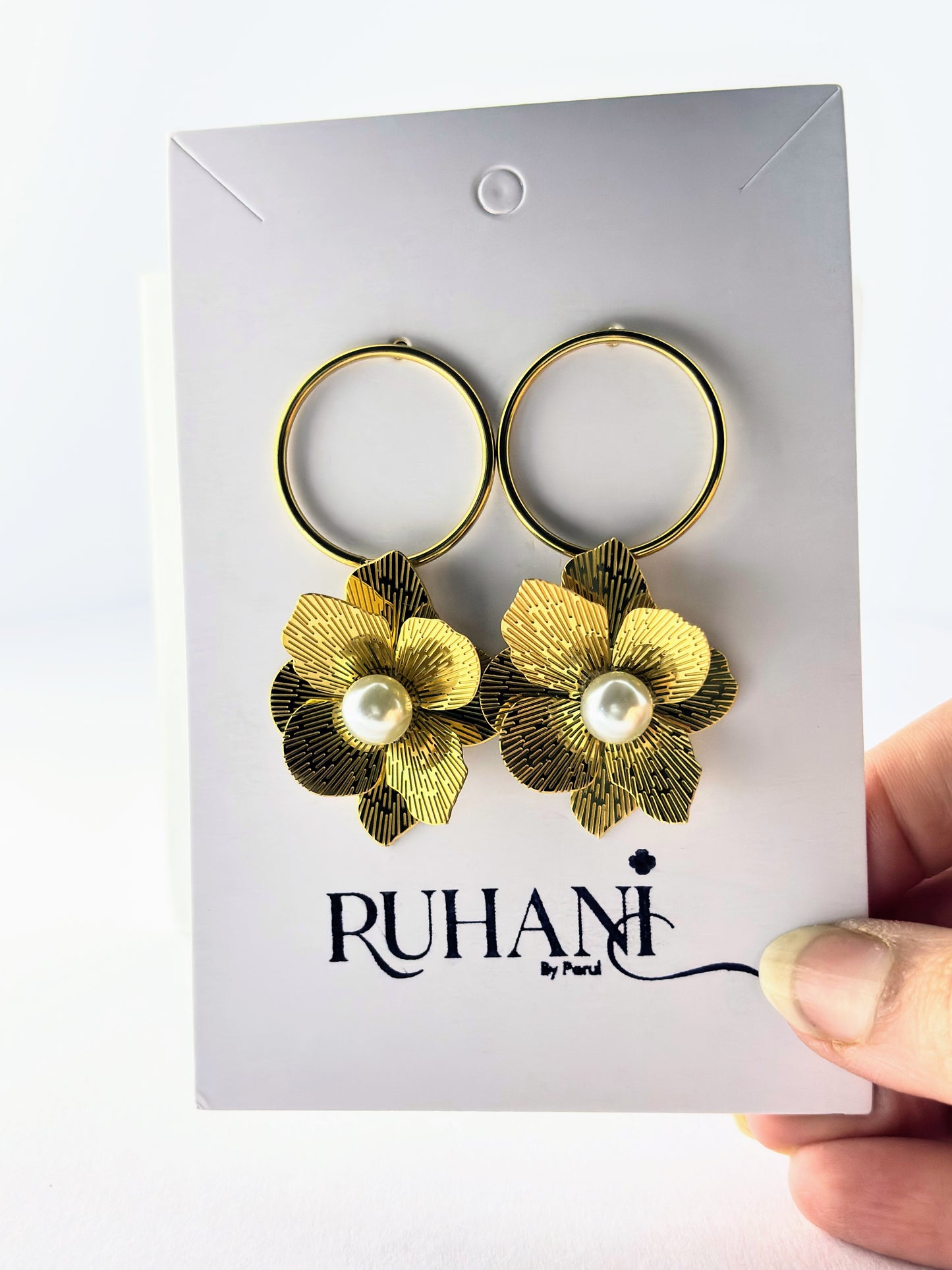 Golden Bloom Pearl Earrings