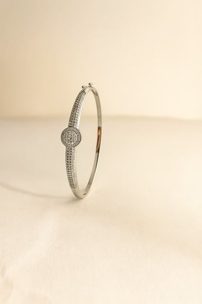 Silver Grace – Moissanite Encrusted Bangle