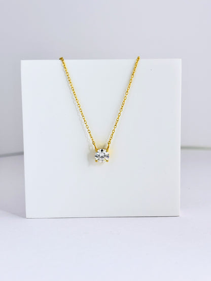 Rose Solitaire – Elegant Moissanite Necklace
