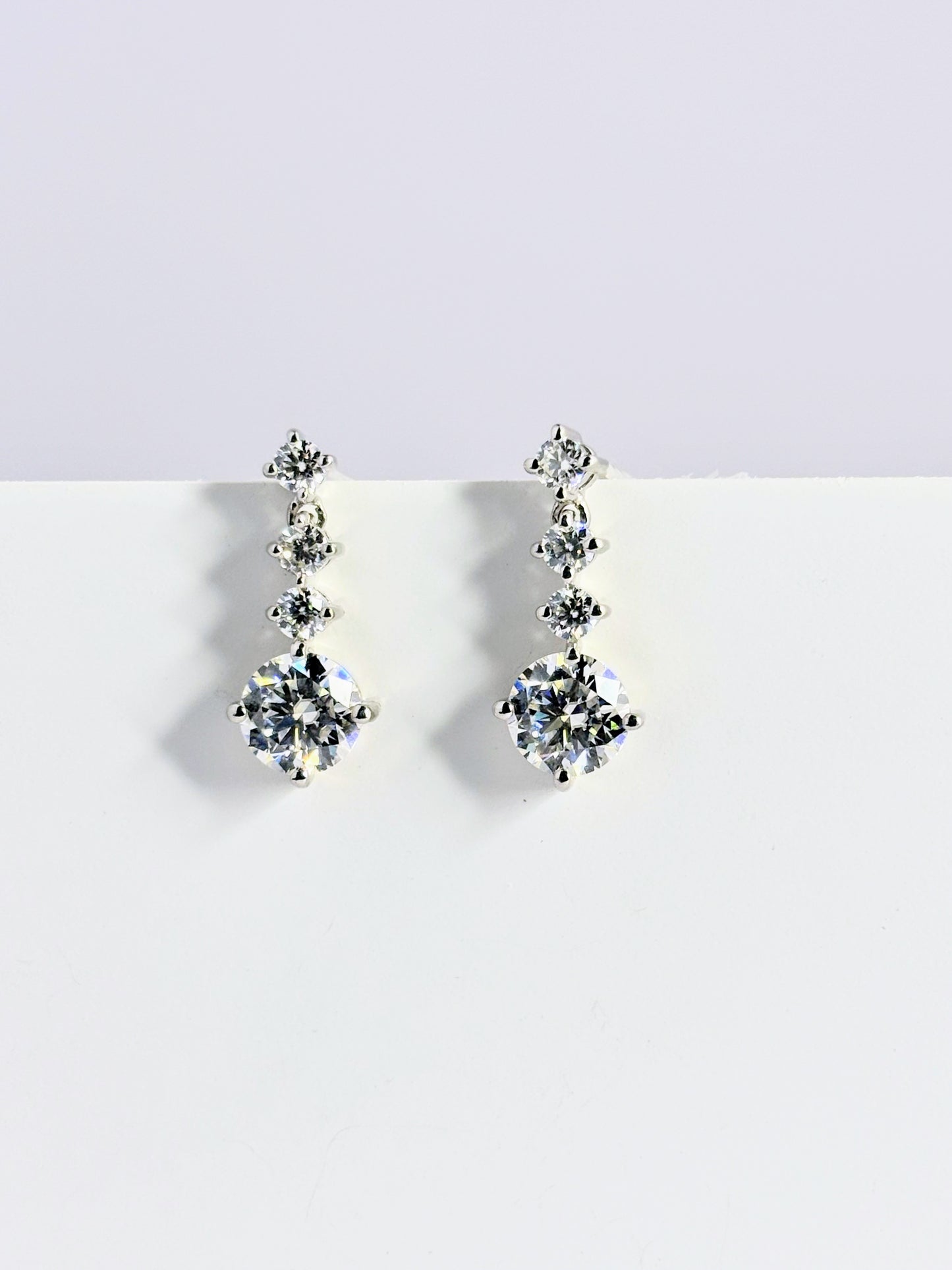 Starlight Drops – Moissanite Earrings