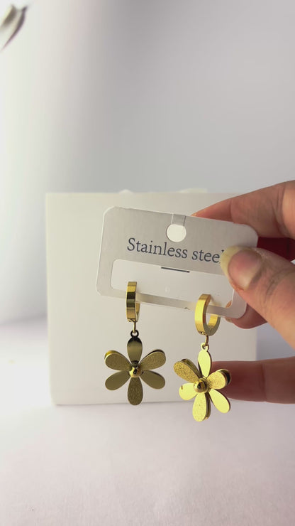 Golden Daisy Drop Earrings